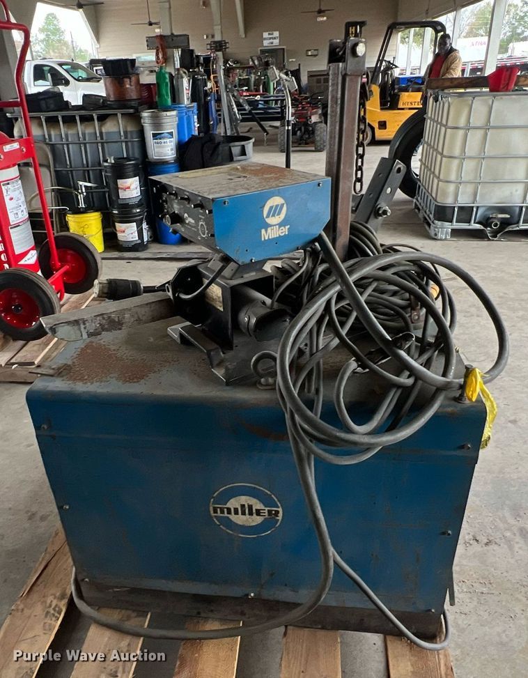 image for item KV9912 Miller CP-250TS welder/generato