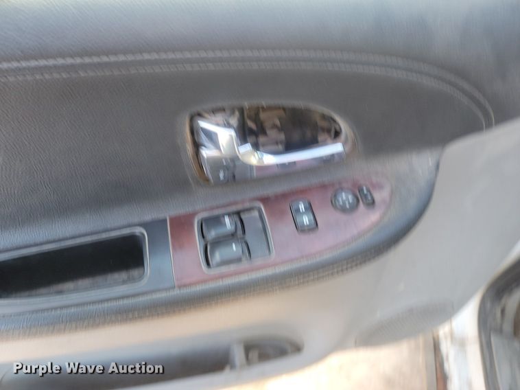 image for item LA9530 2007 Chevrolet  Uplander LS van