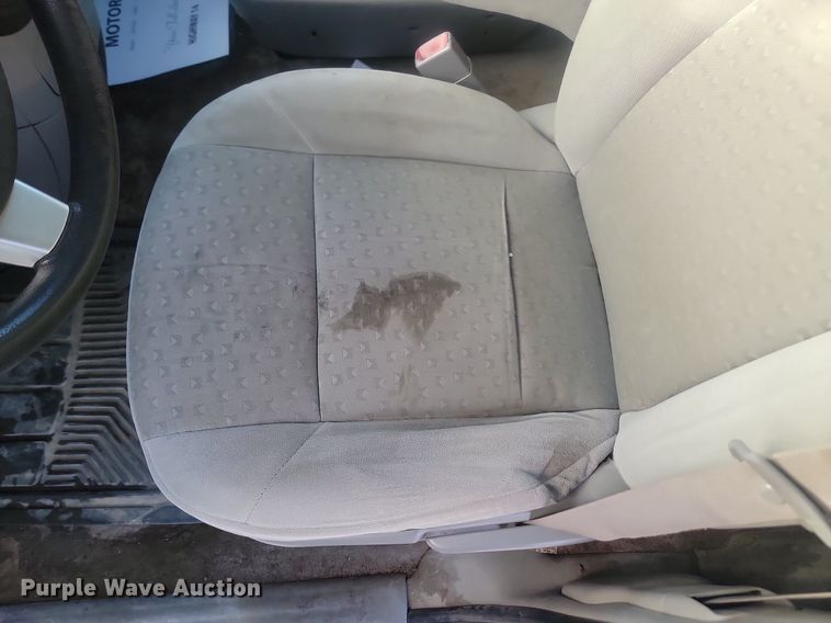 image for item LA9530 2007 Chevrolet  Uplander LS van