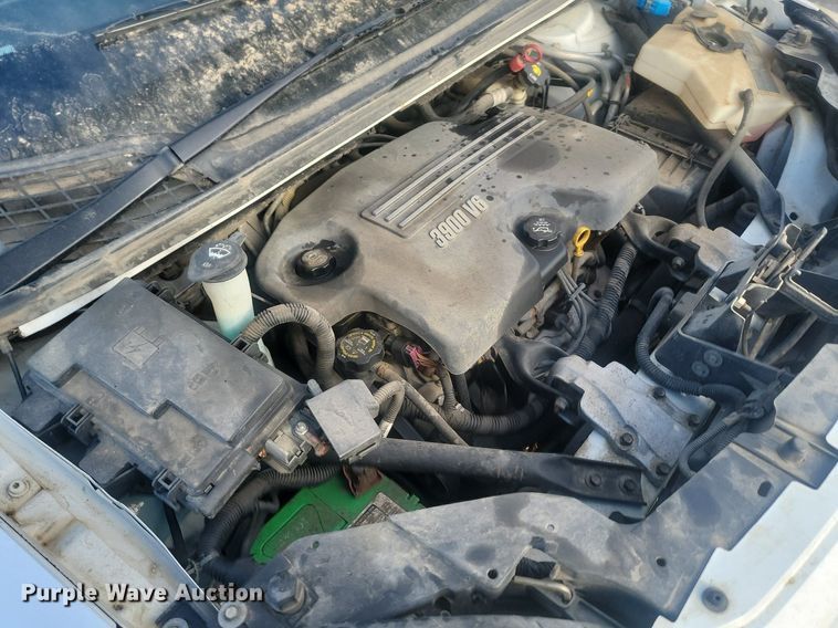 image for item LA9530 2007 Chevrolet  Uplander LS van