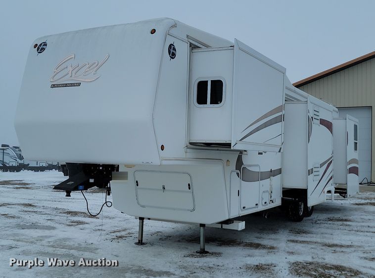 image for item LA9548 2007 Excel 36 MKO camper