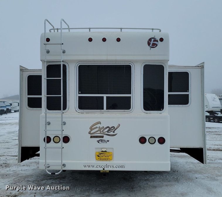 image for item LA9548 2007 Excel 36 MKO camper