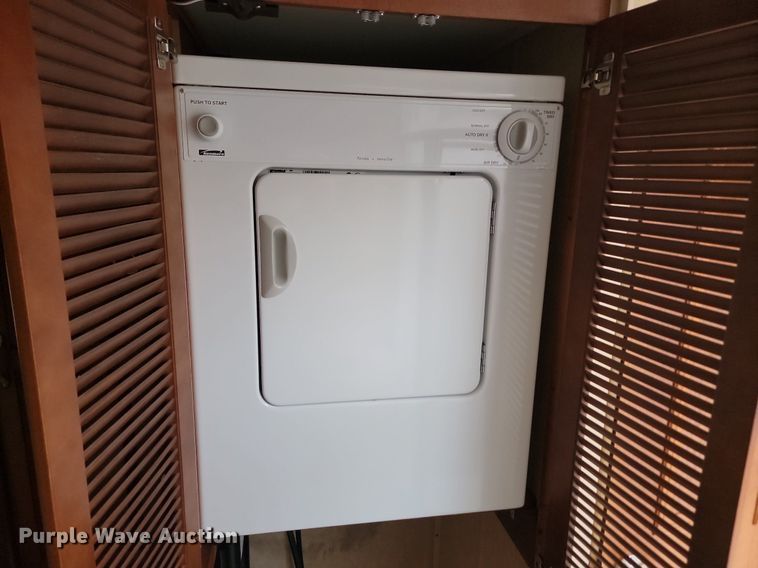 image for item LA9548 2007 Excel 36 MKO camper