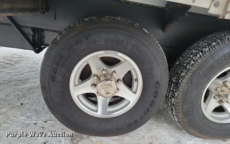 image for item LA9548 2007 Excel 36 MKO camper