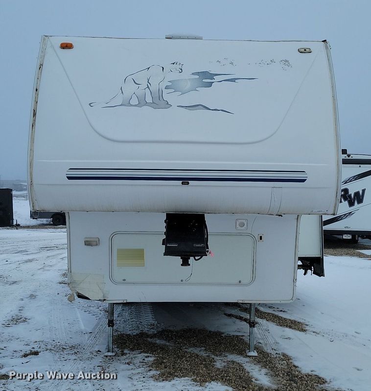 image for item LA9549 2002 Keystone  M279 EFS Cougar  camper