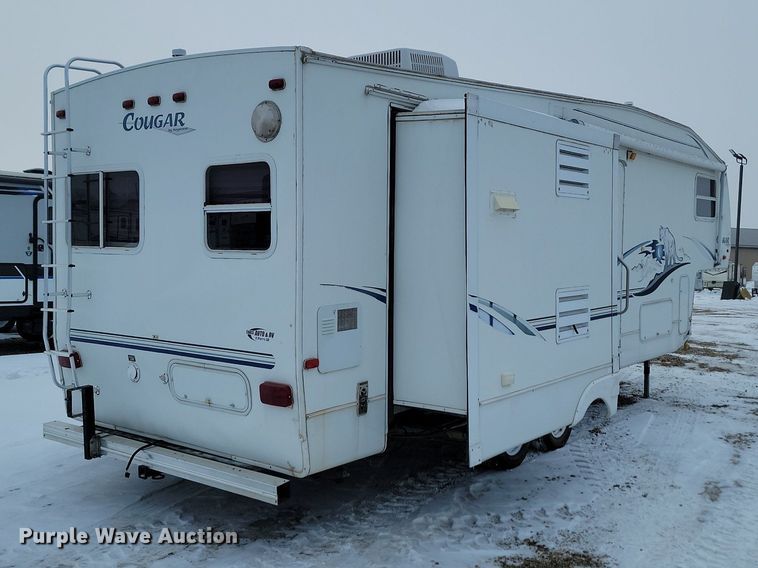 image for item LA9549 2002 Keystone  M279 EFS Cougar  camper