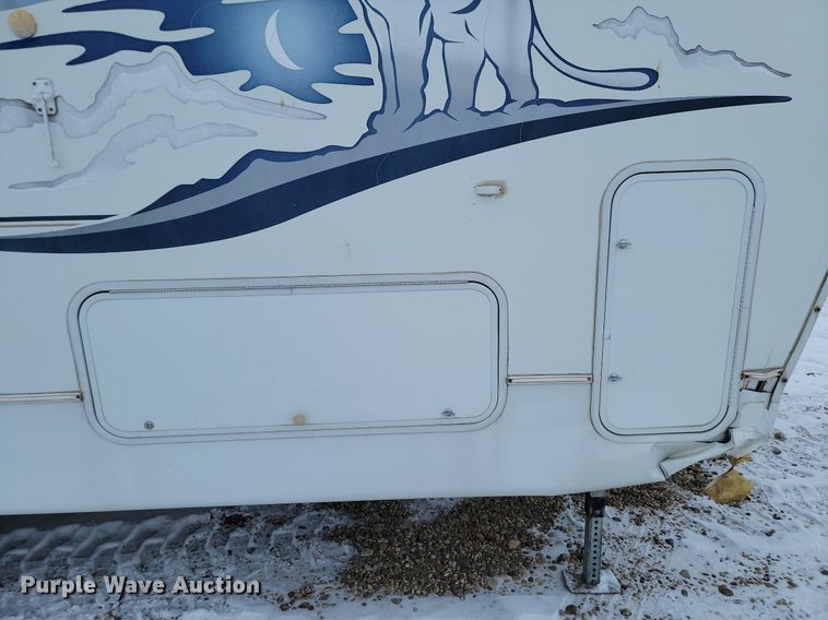 image for item LA9549 2002 Keystone  M279 EFS Cougar  camper