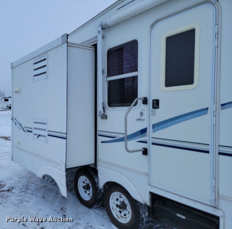 image for item LA9549 2002 Keystone  M279 EFS Cougar  camper