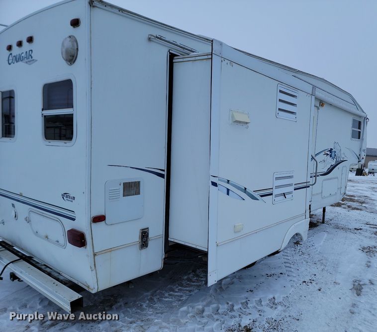 image for item LA9549 2002 Keystone  M279 EFS Cougar  camper