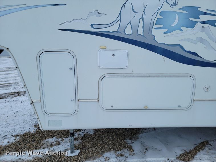 image for item LA9549 2002 Keystone  M279 EFS Cougar  camper