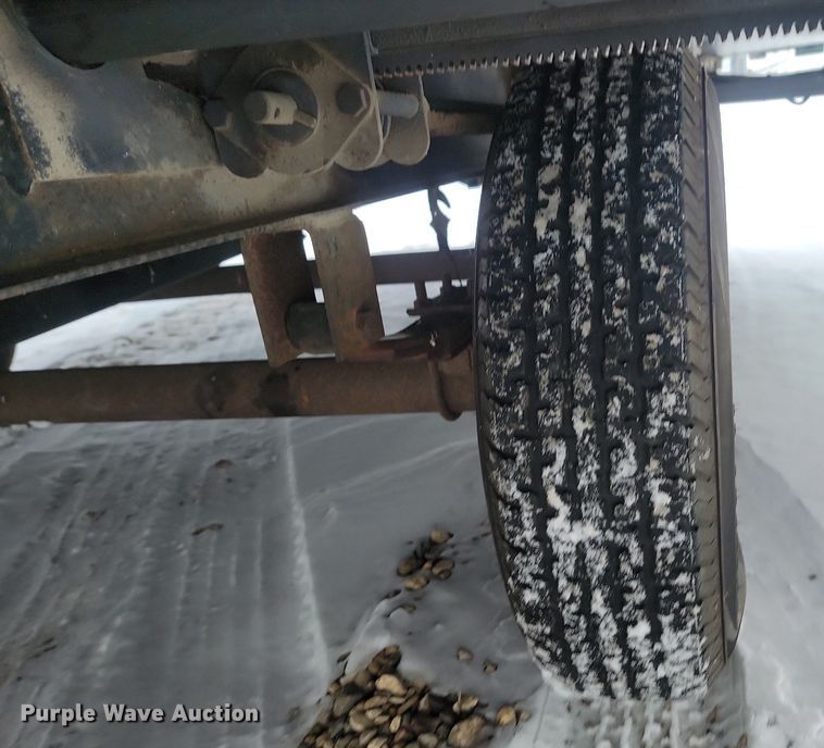 image for item LA9549 2002 Keystone  M279 EFS Cougar  camper