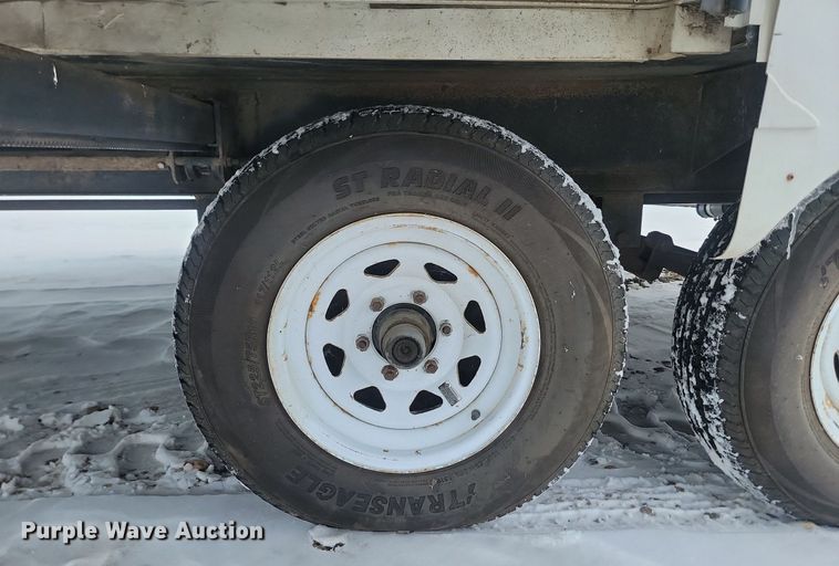 image for item LA9549 2002 Keystone  M279 EFS Cougar  camper