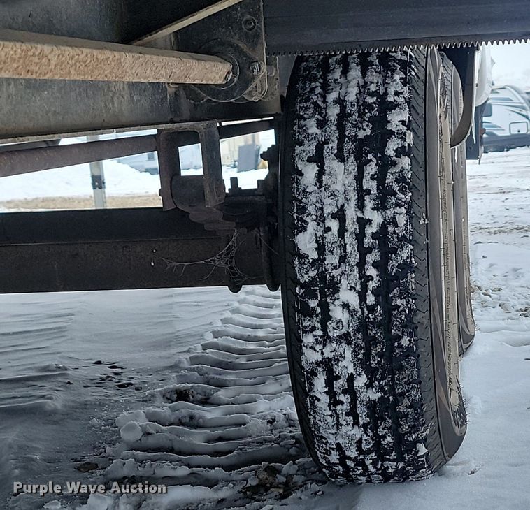 image for item LA9549 2002 Keystone  M279 EFS Cougar  camper