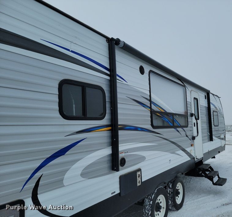 image for item LA9550 2018 Forest River Salem camper