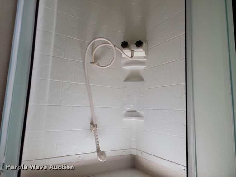 image for item LA9550 2018 Forest River Salem camper