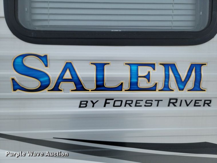 image for item LA9550 2018 Forest River Salem camper