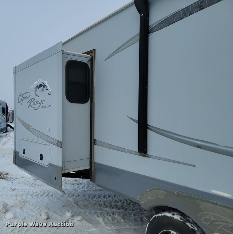 image for item LA9551 2012 Open Range 281 MFLR camper