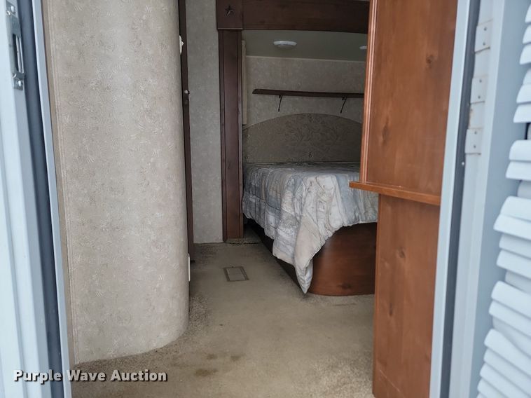 image for item LA9551 2012 Open Range 281 MFLR camper