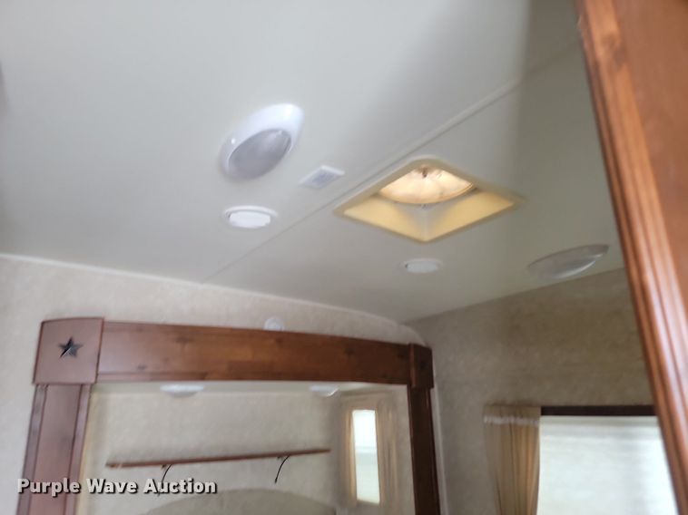 image for item LA9551 2012 Open Range 281 MFLR camper