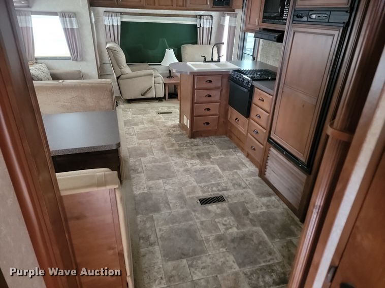 image for item LA9551 2012 Open Range 281 MFLR camper