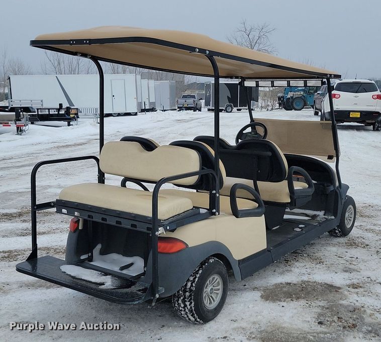 image for item LA9556 2016 Club Car golf cart