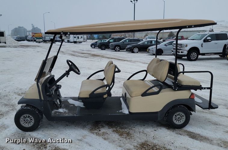 image for item LA9556 2016 Club Car golf cart