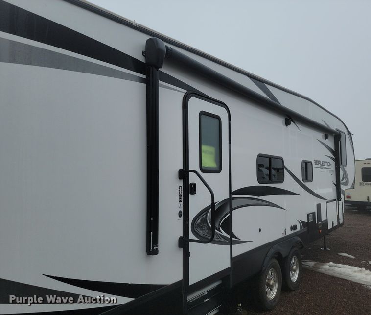 image for item LA9608 2021 Grand Design  Reflection camper