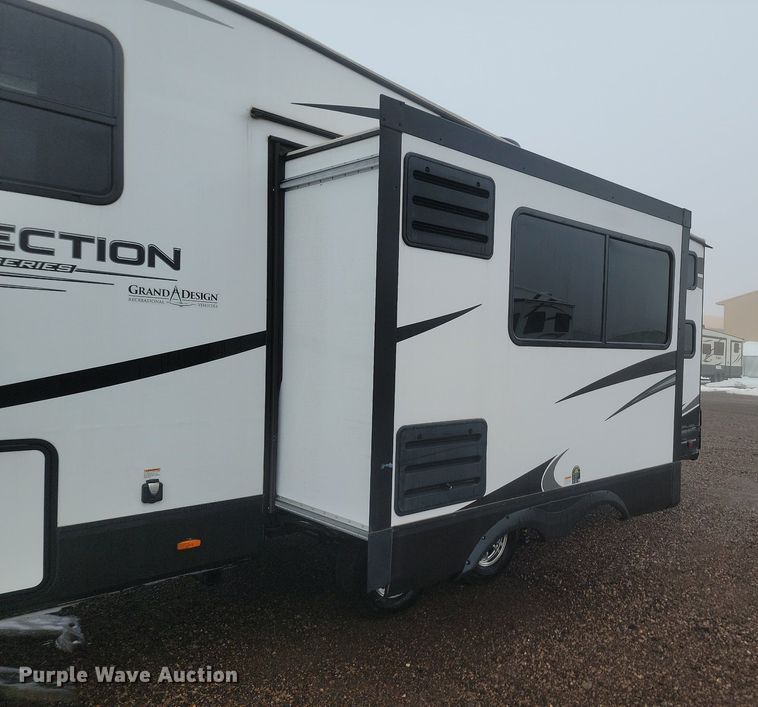 image for item LA9608 2021 Grand Design  Reflection camper