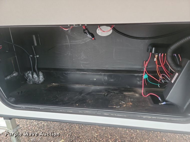 image for item LA9608 2021 Grand Design  Reflection camper