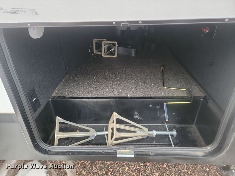 image for item LA9608 2021 Grand Design  Reflection camper