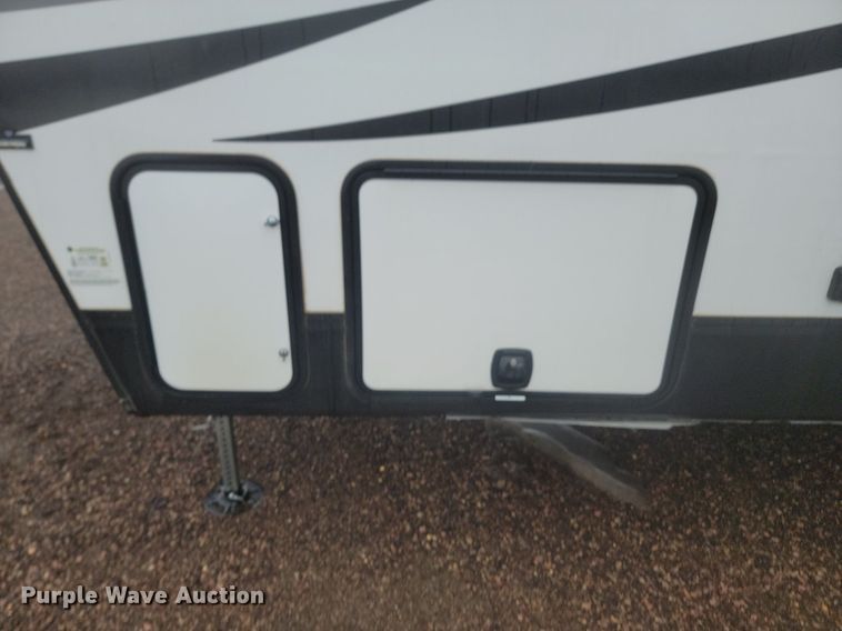 image for item LA9608 2021 Grand Design  Reflection camper