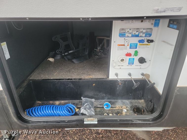 image for item LA9608 2021 Grand Design  Reflection camper