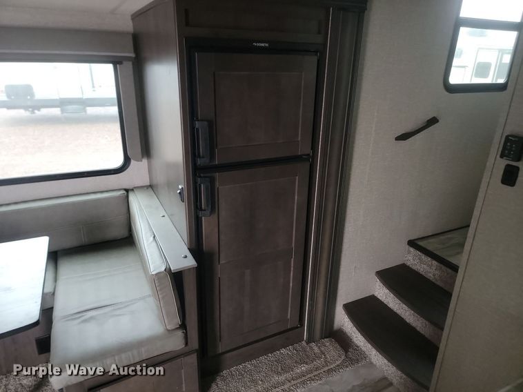 image for item LA9608 2021 Grand Design  Reflection camper