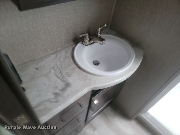 image for item LA9608 2021 Grand Design  Reflection camper