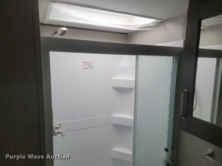 image for item LA9608 2021 Grand Design  Reflection camper