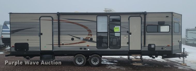 image for item LA9609 2017 Forest River Patriot camper