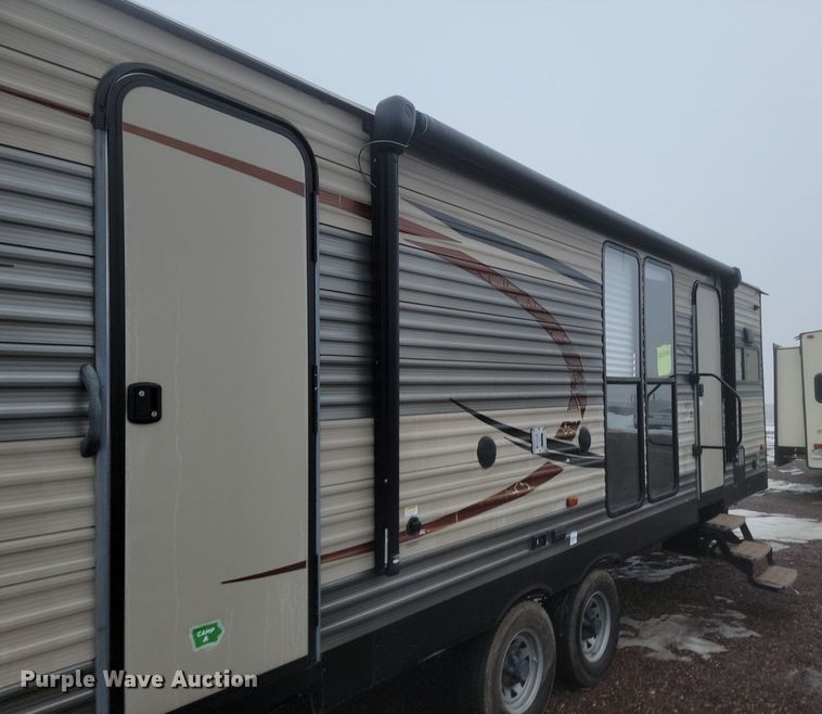 image for item LA9609 2017 Forest River Patriot camper