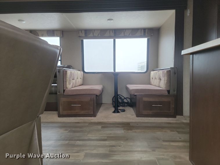 image for item LA9609 2017 Forest River Patriot camper