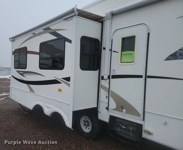 image for item LA9611 2010 Dutchmen Grand Junction camper