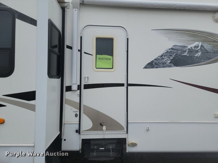 image for item LA9611 2010 Dutchmen Grand Junction camper