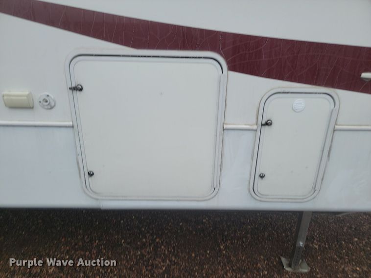 image for item LA9611 2010 Dutchmen Grand Junction camper