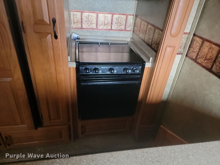 image for item LA9611 2010 Dutchmen Grand Junction camper