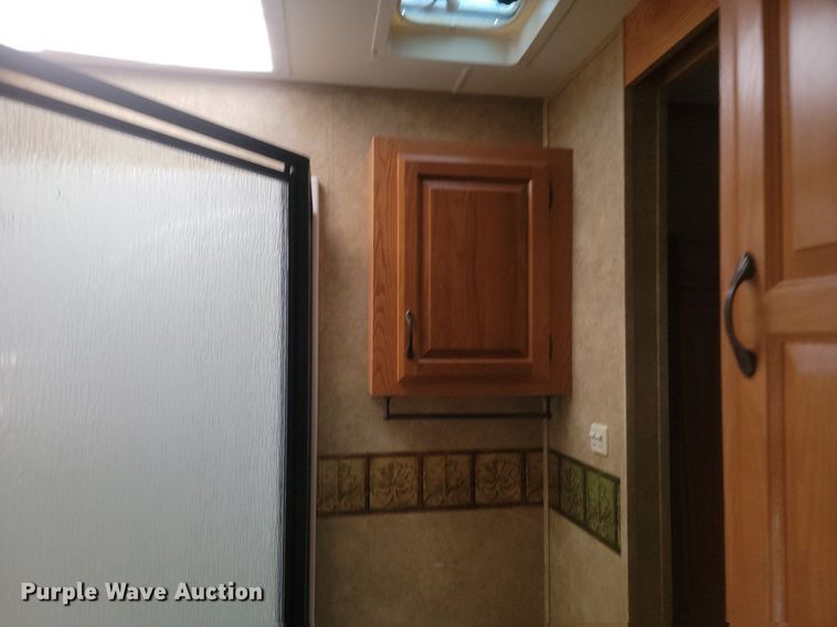 image for item LA9611 2010 Dutchmen Grand Junction camper