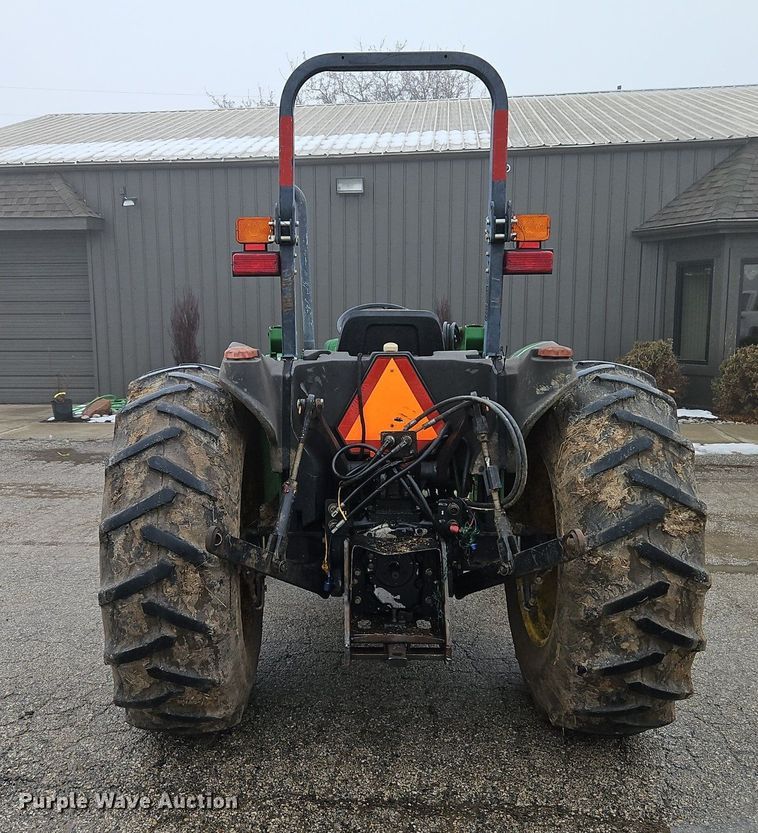 image for item LB9731 2000 John Deere 5205 MFWD tractor