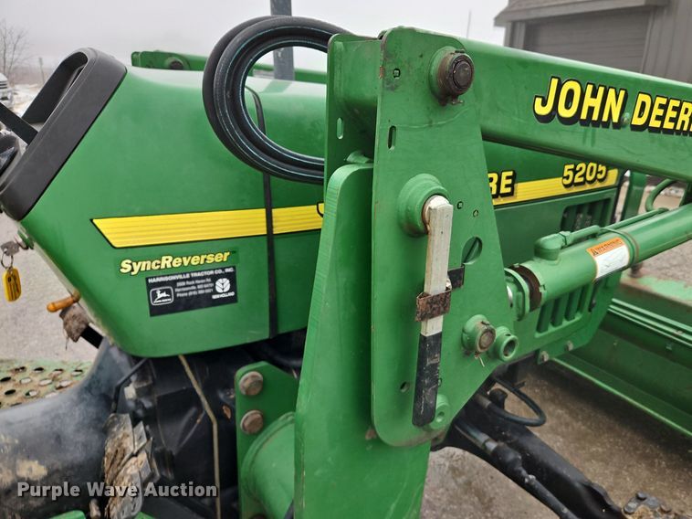 image for item LB9731 2000 John Deere 5205 MFWD tractor