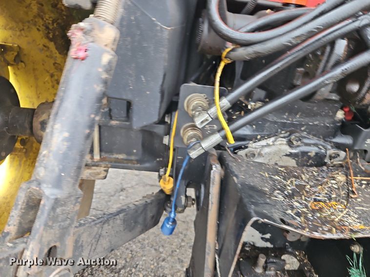 image for item LB9731 2000 John Deere 5205 MFWD tractor