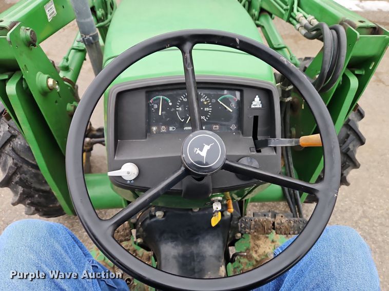 image for item LB9731 2000 John Deere 5205 MFWD tractor