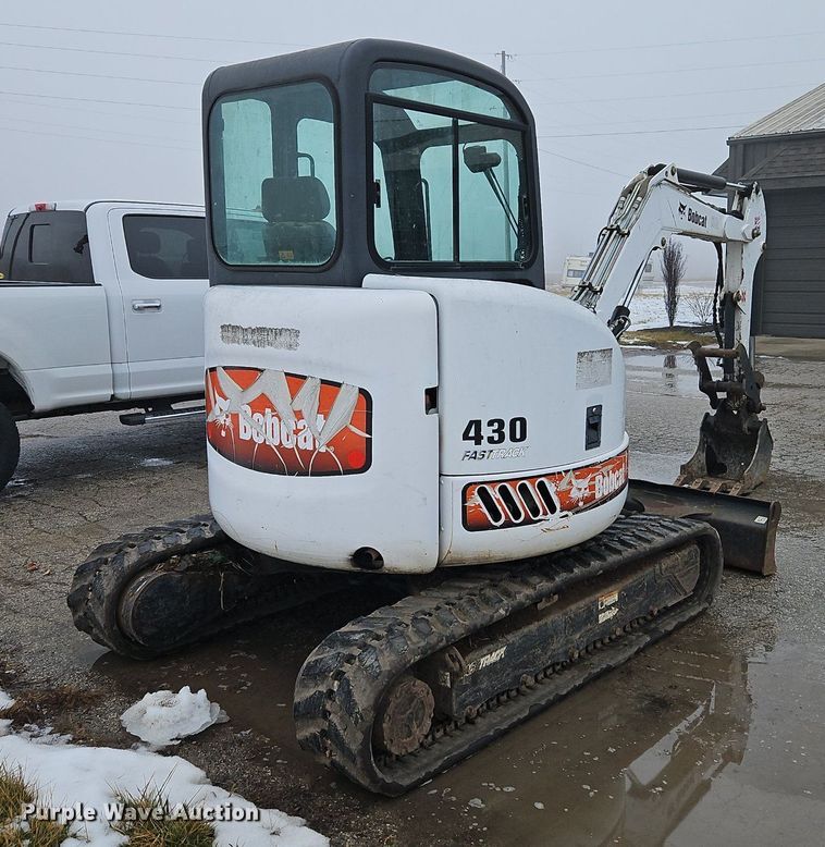 image for item LB9732 2007 Bobcat  430HAG mini excavator