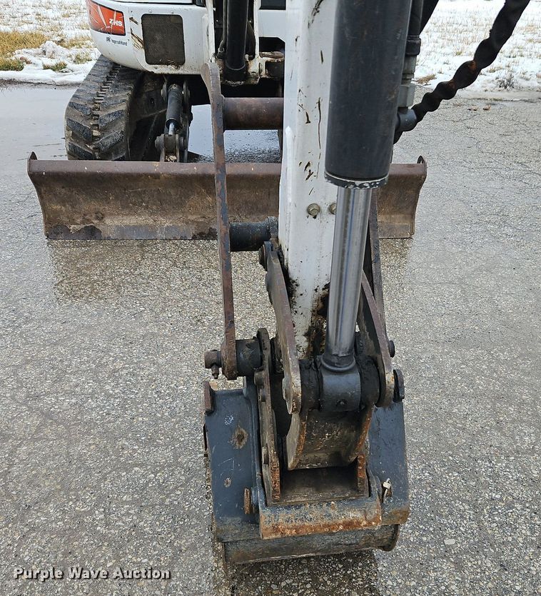 image for item LB9732 2007 Bobcat  430HAG mini excavator