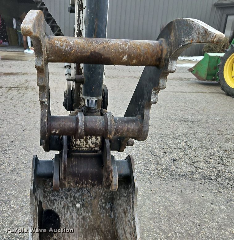 image for item LB9732 2007 Bobcat  430HAG mini excavator